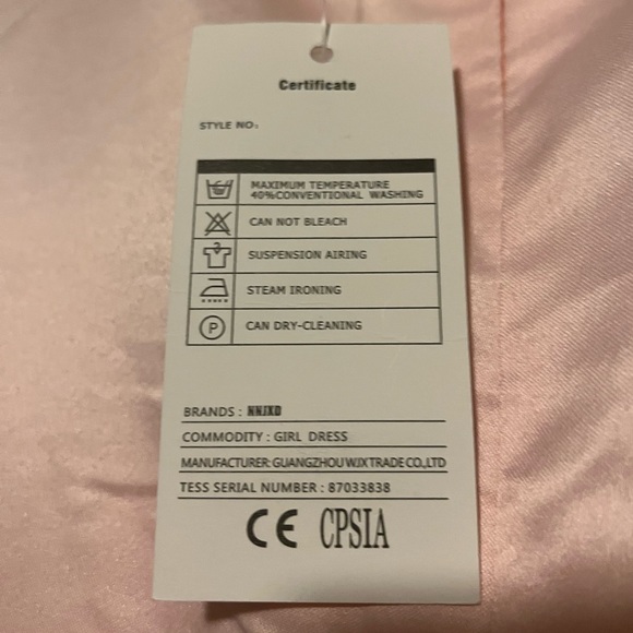 Unicorn Princess Halloween Costume with Purse - NWT - in two big girl sizes - Picture 7 of 11